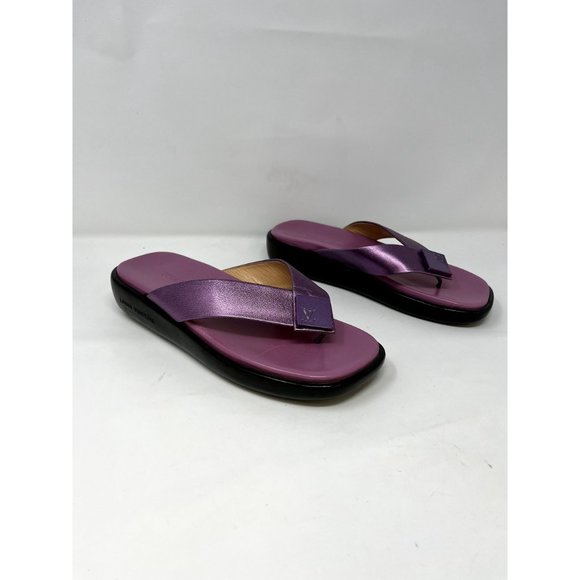 Louis Vuitton Leather Flip Flops - Picture 3 of 3